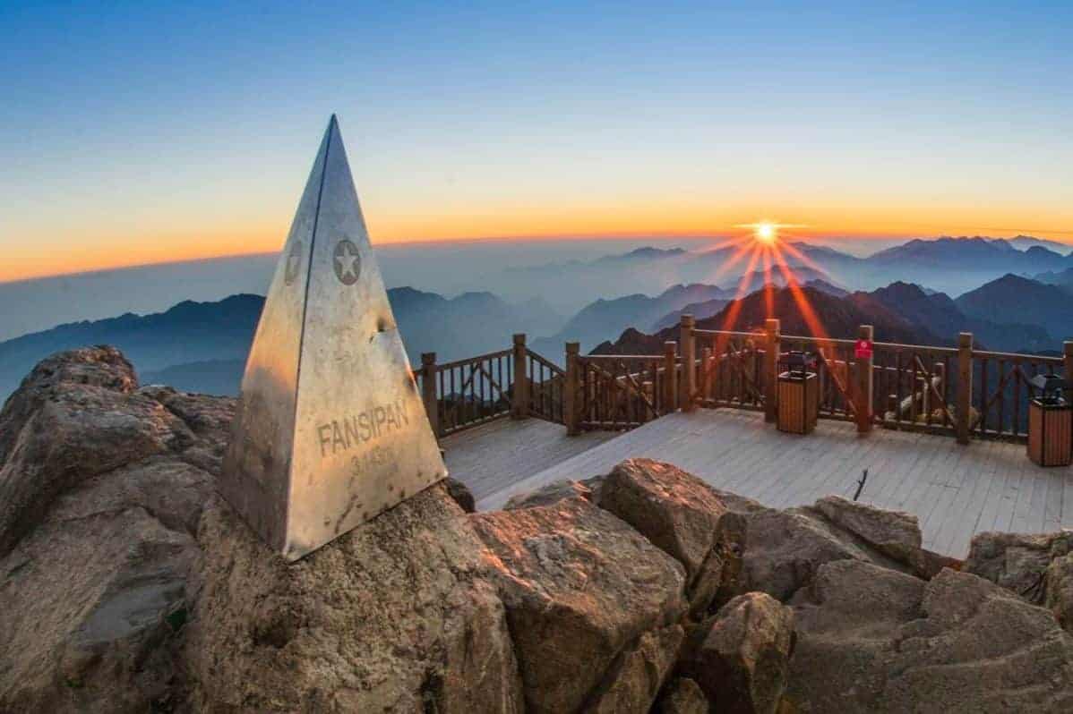 20 Địa Điểm Du Lịch Nổi Tiếng Nhất Của Sapa Khiến Du Khách Mê Mẩn Ngay Từ Lần Đầu Ghé Thăm