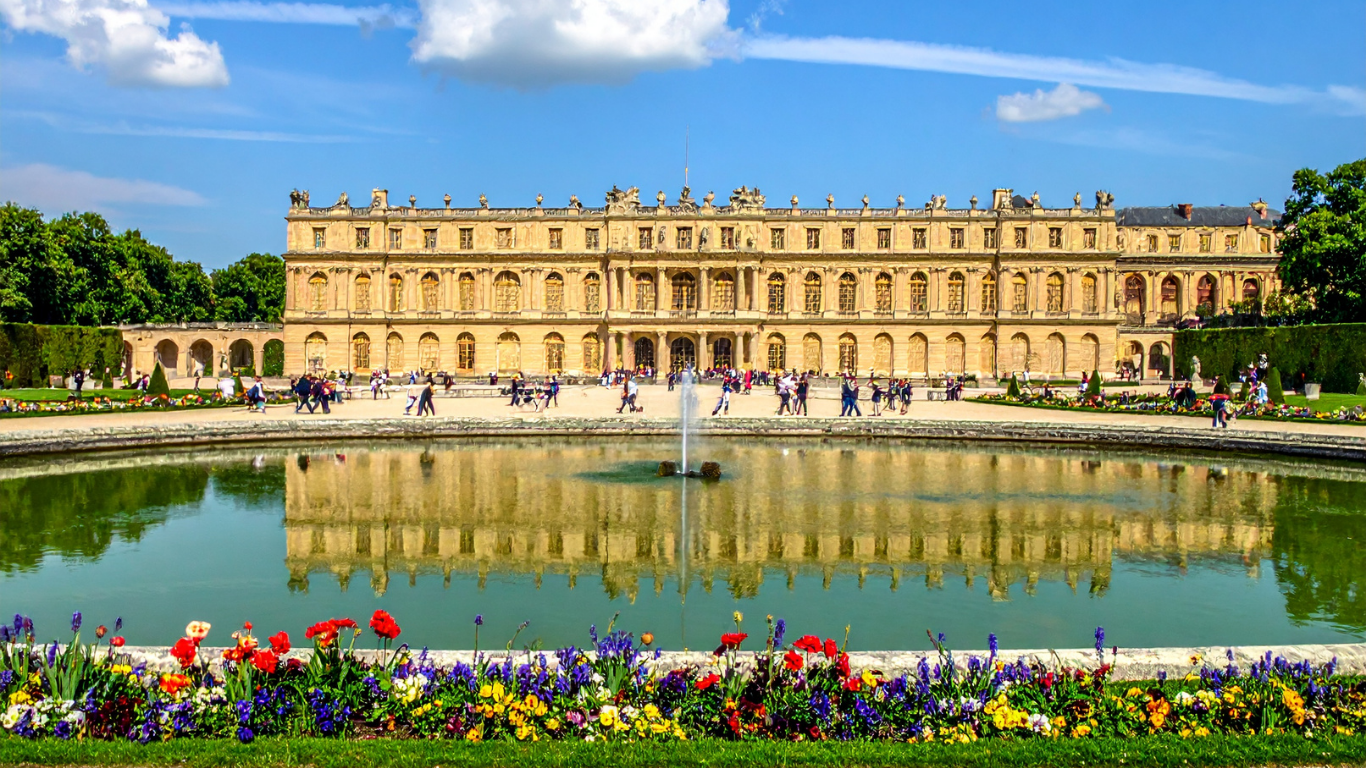 CUNG ĐIỆN VERSAILLES – BIỂU TƯỢNG VÀNG SON CỦA NƯỚC PHÁP ĐIỂM NHẤN ĐẲNG CẤP TRONG TOUR DU LỊCH CHÂU ÂU 10 NGÀY 09 ĐÊM