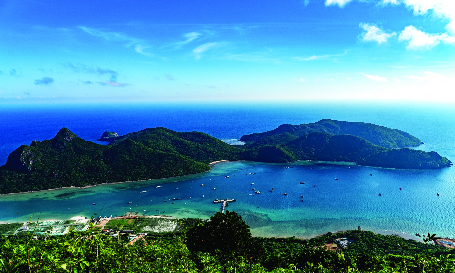 Những Hòn Đảo Đẹp Nhất Việt Nam Khiến Du Khách Mê Đắm Từ Cái Nhìn Đầu Tiên